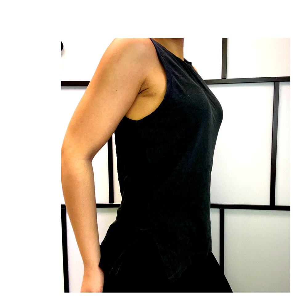 Women Athletic Tank Top size M